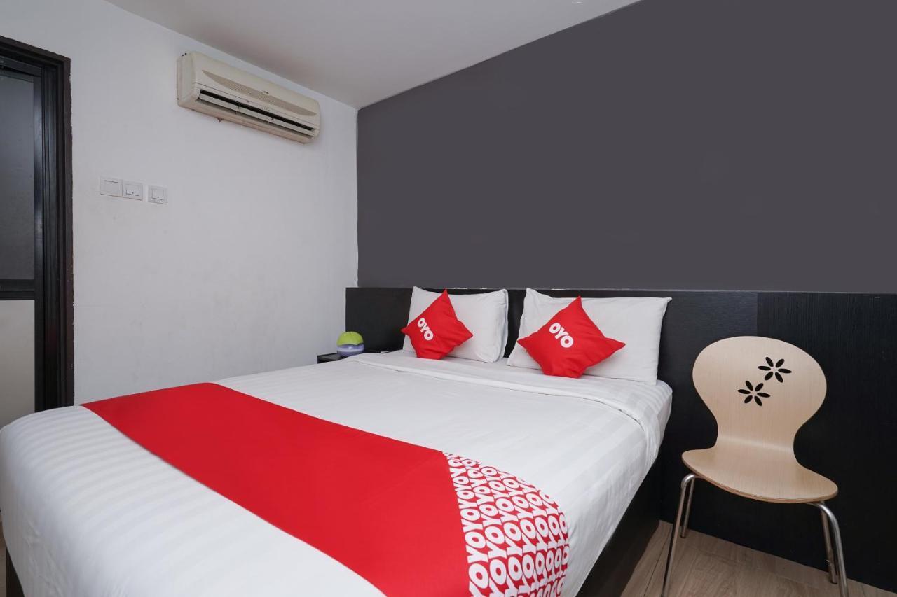 OYO 90106 Sindbad Hotel Kuala Lumpur Buitenkant foto