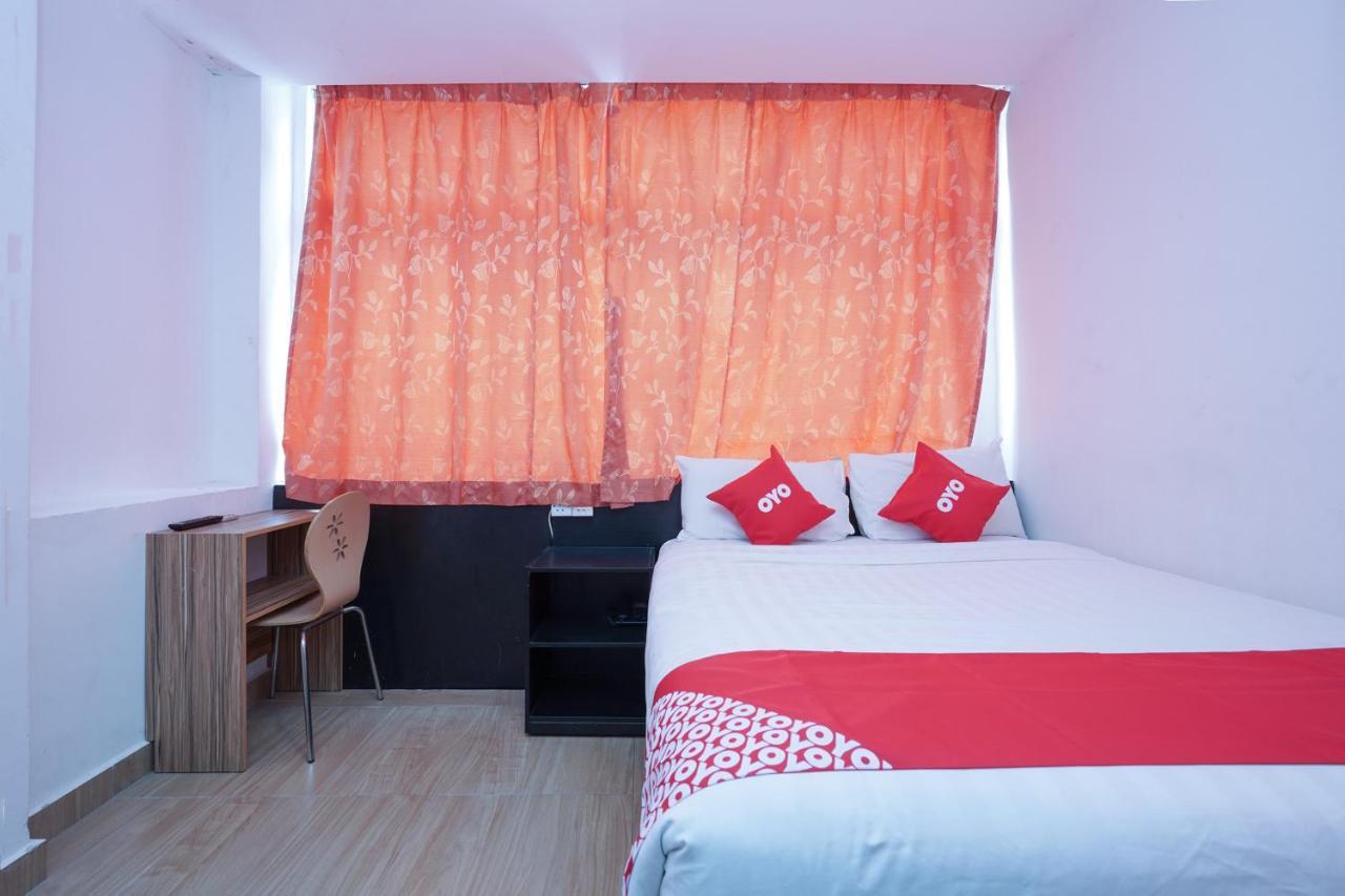 OYO 90106 Sindbad Hotel Kuala Lumpur Buitenkant foto
