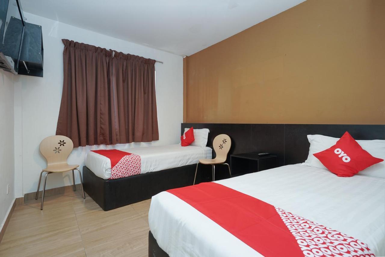 OYO 90106 Sindbad Hotel Kuala Lumpur Buitenkant foto