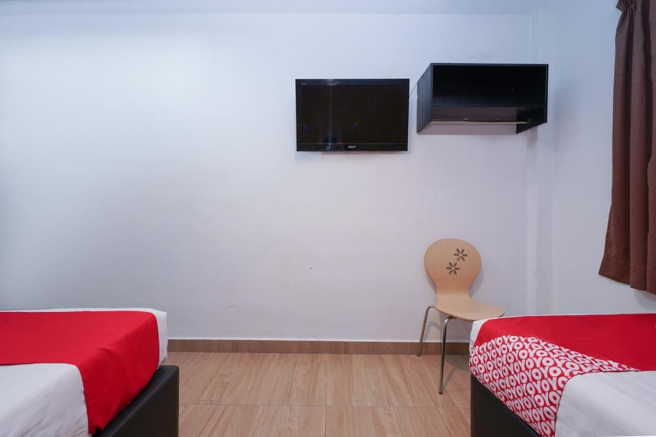 OYO 90106 Sindbad Hotel Kuala Lumpur Buitenkant foto