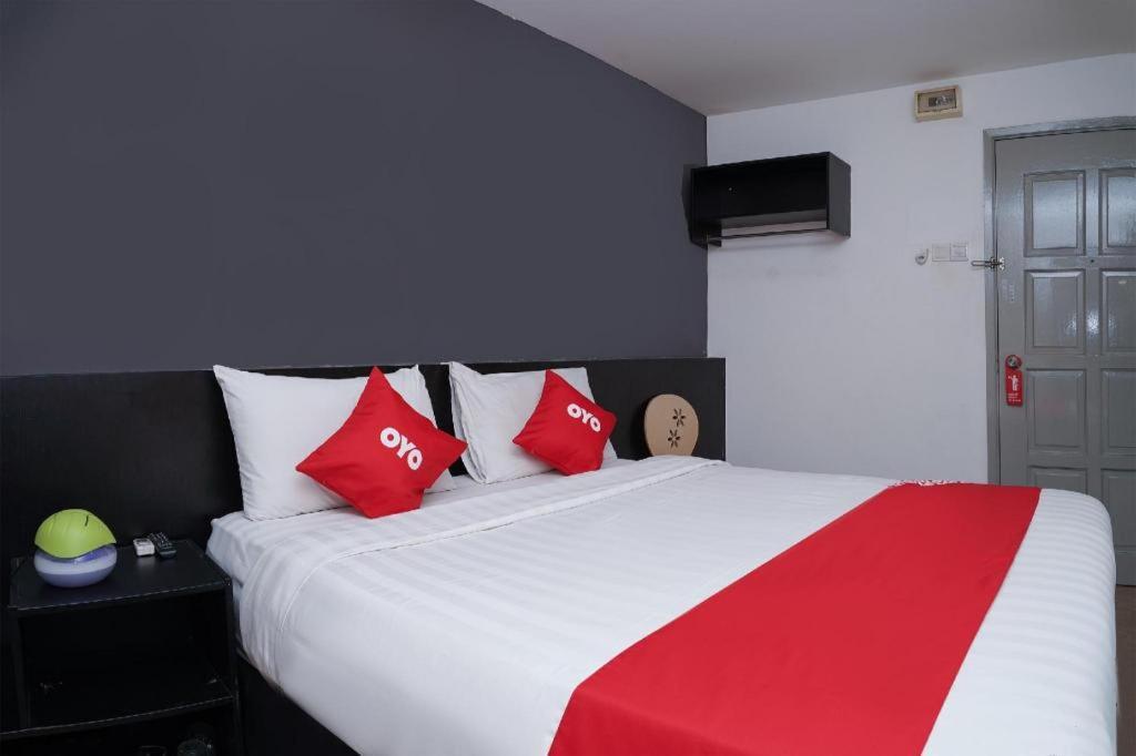 OYO 90106 Sindbad Hotel Kuala Lumpur Buitenkant foto