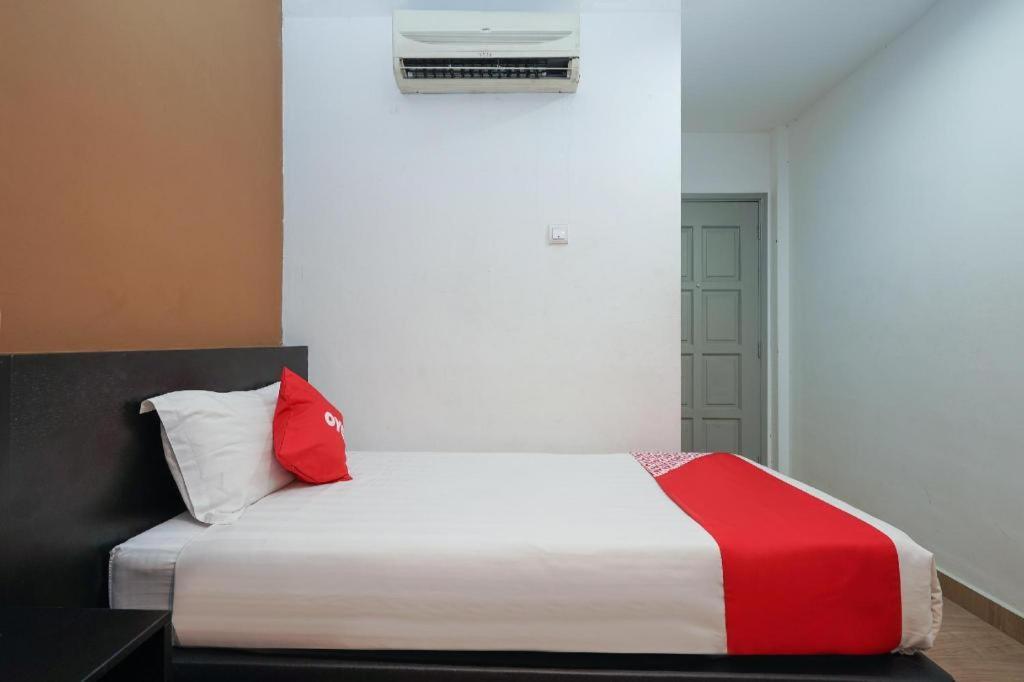 OYO 90106 Sindbad Hotel Kuala Lumpur Buitenkant foto