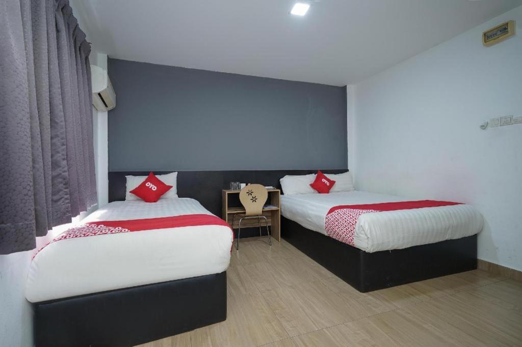 OYO 90106 Sindbad Hotel Kuala Lumpur Buitenkant foto