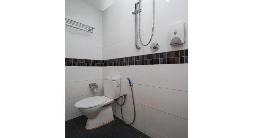 OYO 90106 Sindbad Hotel Kuala Lumpur Buitenkant foto